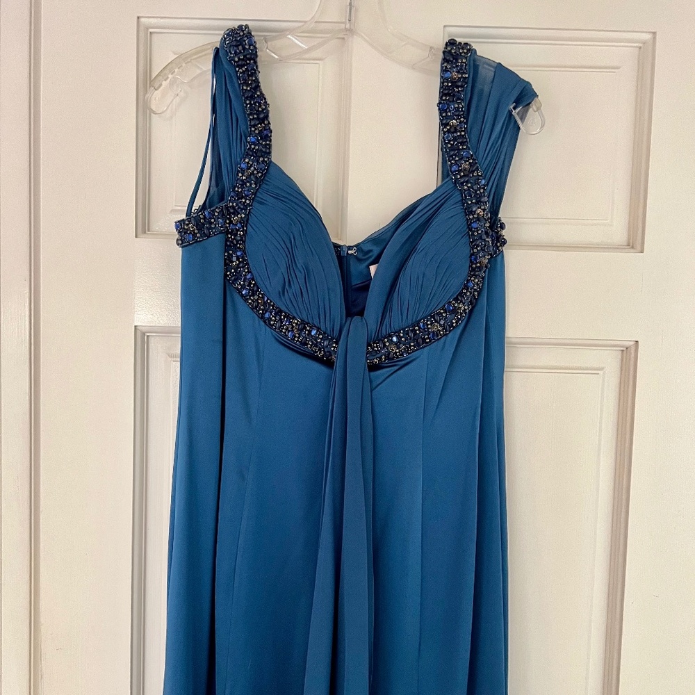 Marc Bouwer blue evening gown in size 10